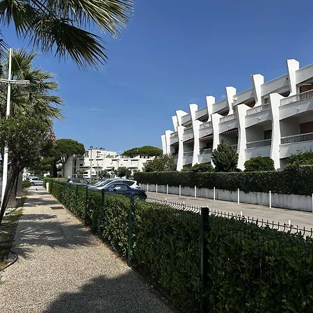 Appt 2 Pieces Port Camargue Pc220-097